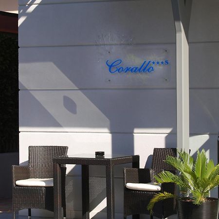 Hotel Garni Corallo Torbole Sul Garda Kültér fotó