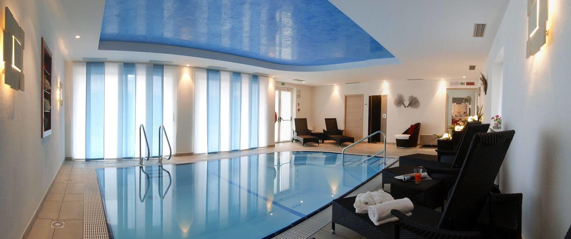 Hotel Garni Corallo Torbole Sul Garda Kültér fotó
